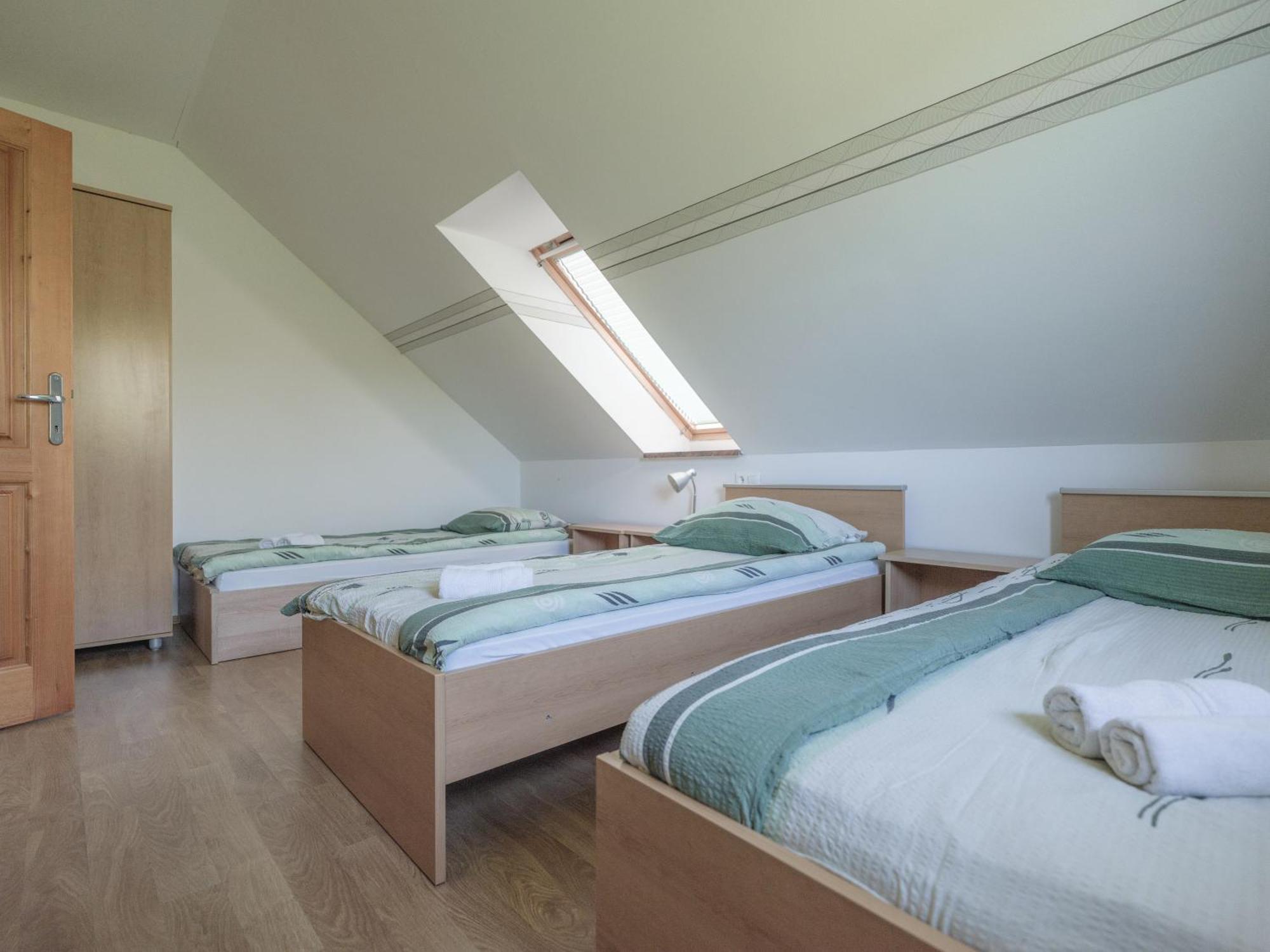 Apartments Suster Stari Trg ob Kolpi Rum bild